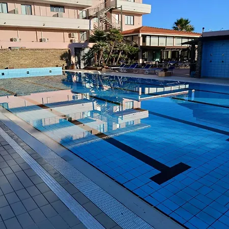 Hotel Sporting Club 4*