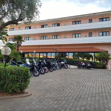 Otel Sporting Club