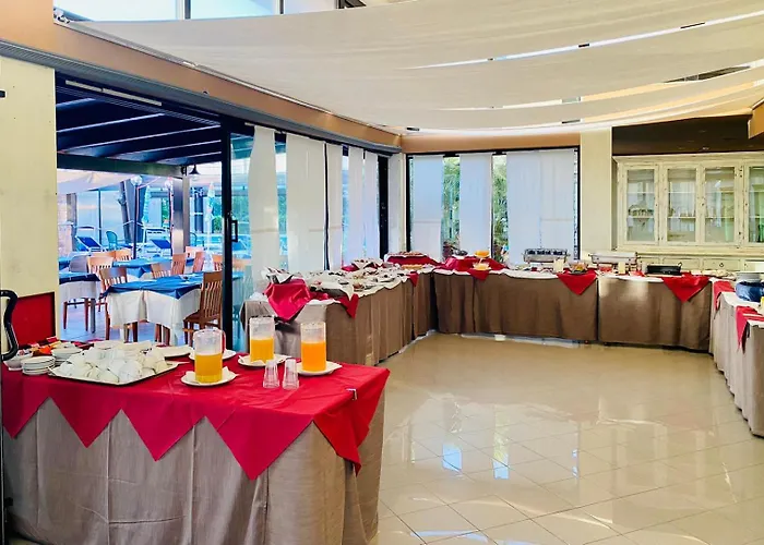 Hotel Sporting Club 4*