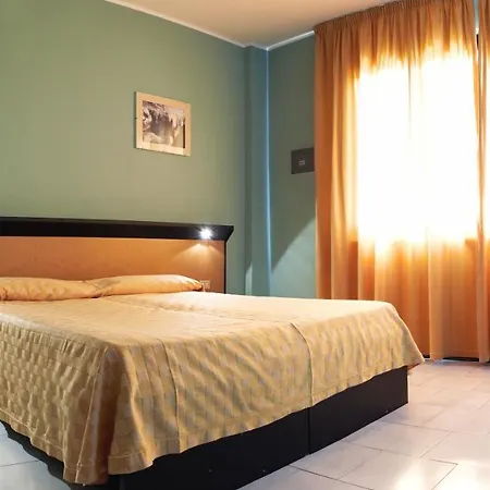 Hotel Sporting Club 4*